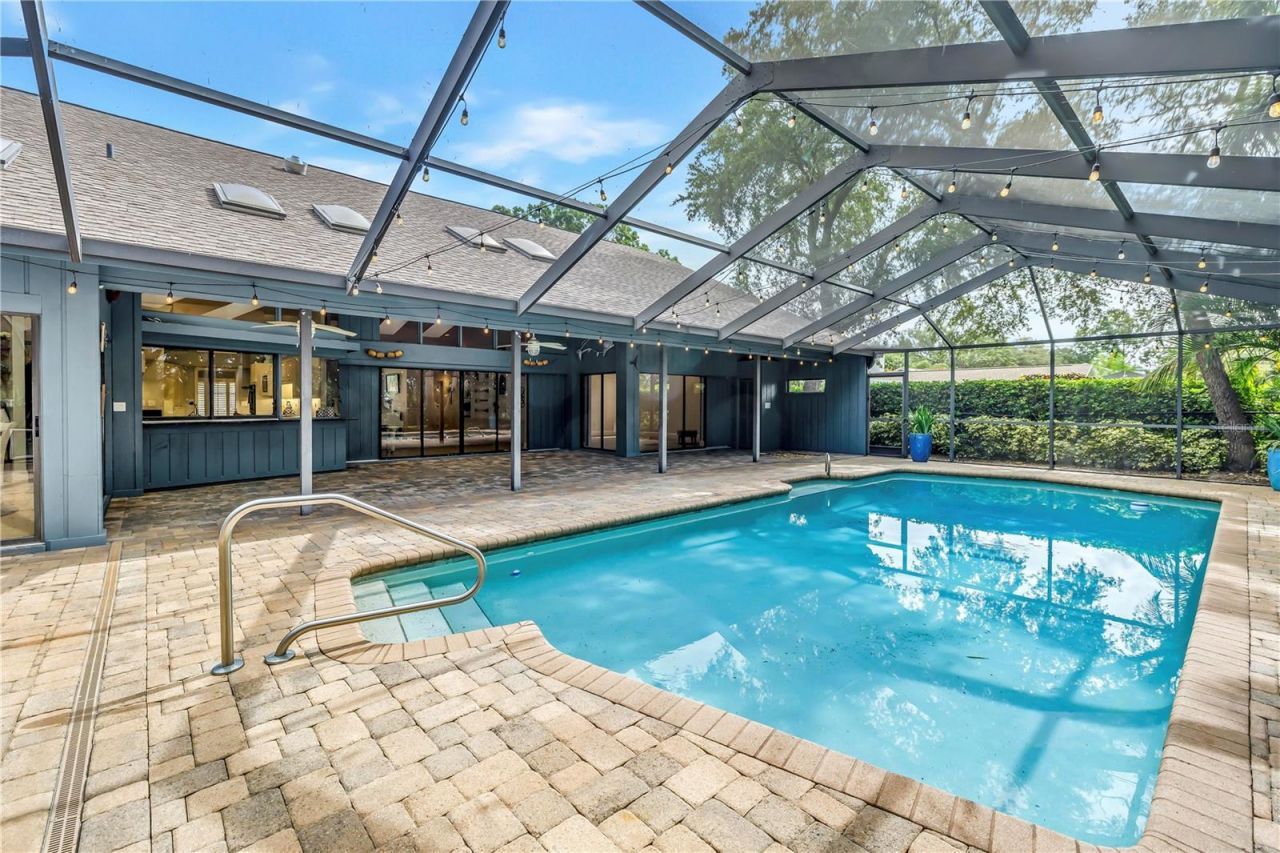 2837 Saber Drive, Clearwater, FL 33759 Photo