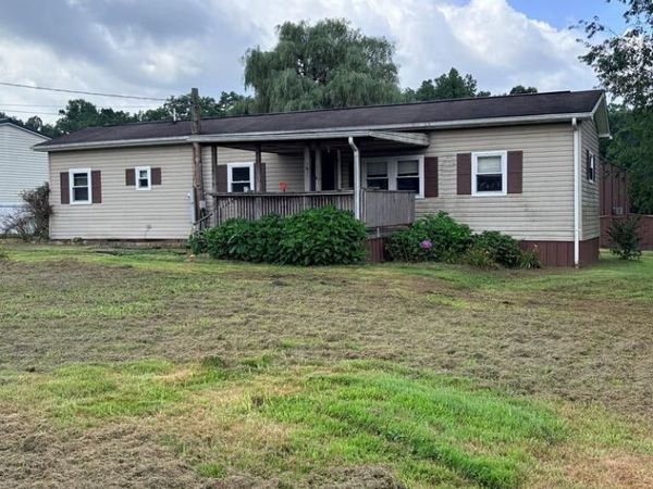 255 A Tourison Addition, FAYETTEVILLE, WV 25901