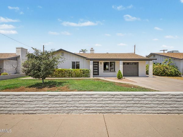 1818 W MORTEN Avenue, Phoenix, AZ 85021
