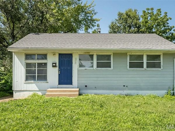 375 Cameron Road , St Louis, MO 63137
