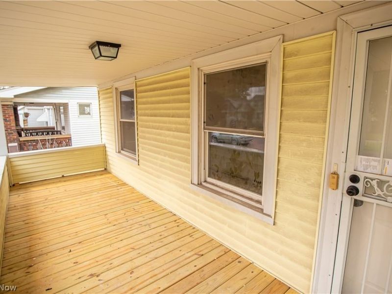 9105 Bancroft Avenue, Cleveland, OH 44105 Photo 5