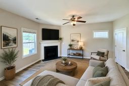 918 Oxbow Lane photo 4