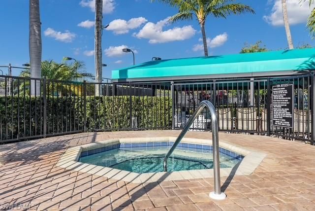1117 Sweetwater Ln, Unit 2102, Naples, FL 34110 Photo