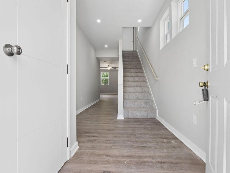 3798 E Aberdeen Avenue, Gahanna, OH 43230 Photo 2