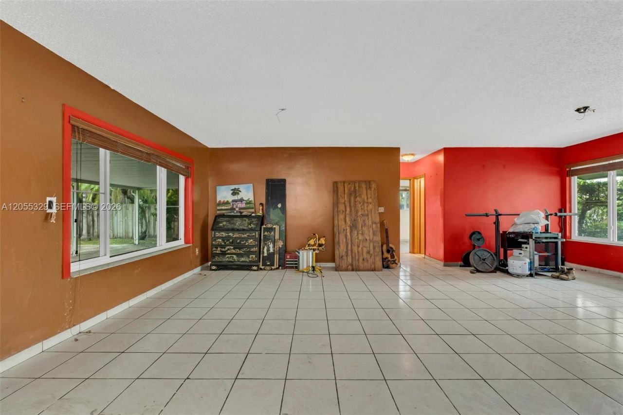 9921 SW 165th Ter, Miami, FL 33157 Photo