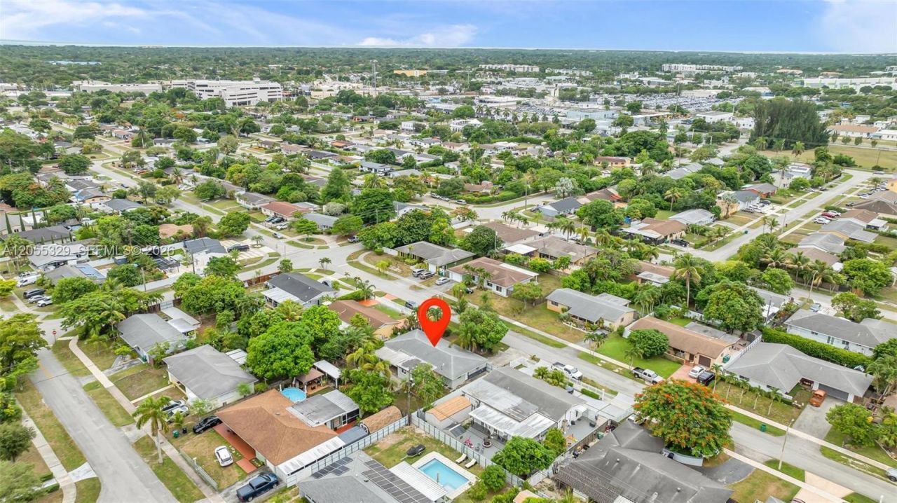 9921 SW 165th Ter, Miami, FL 33157 Photo