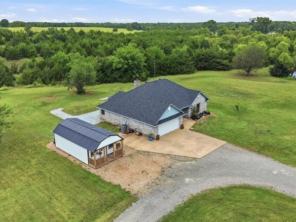 2227 County Road 2909 , Dodd City, TX 75438