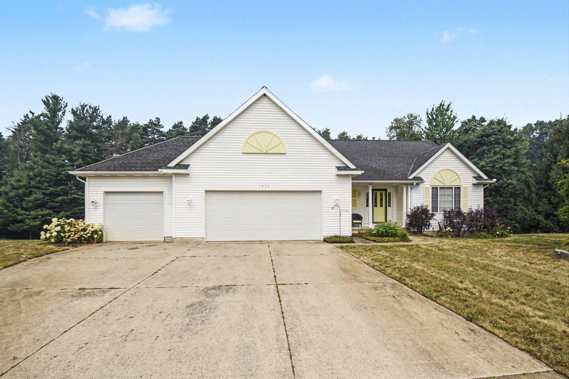 1931 Valley Pines Drive, Hastings, MI 49058 Main Photo