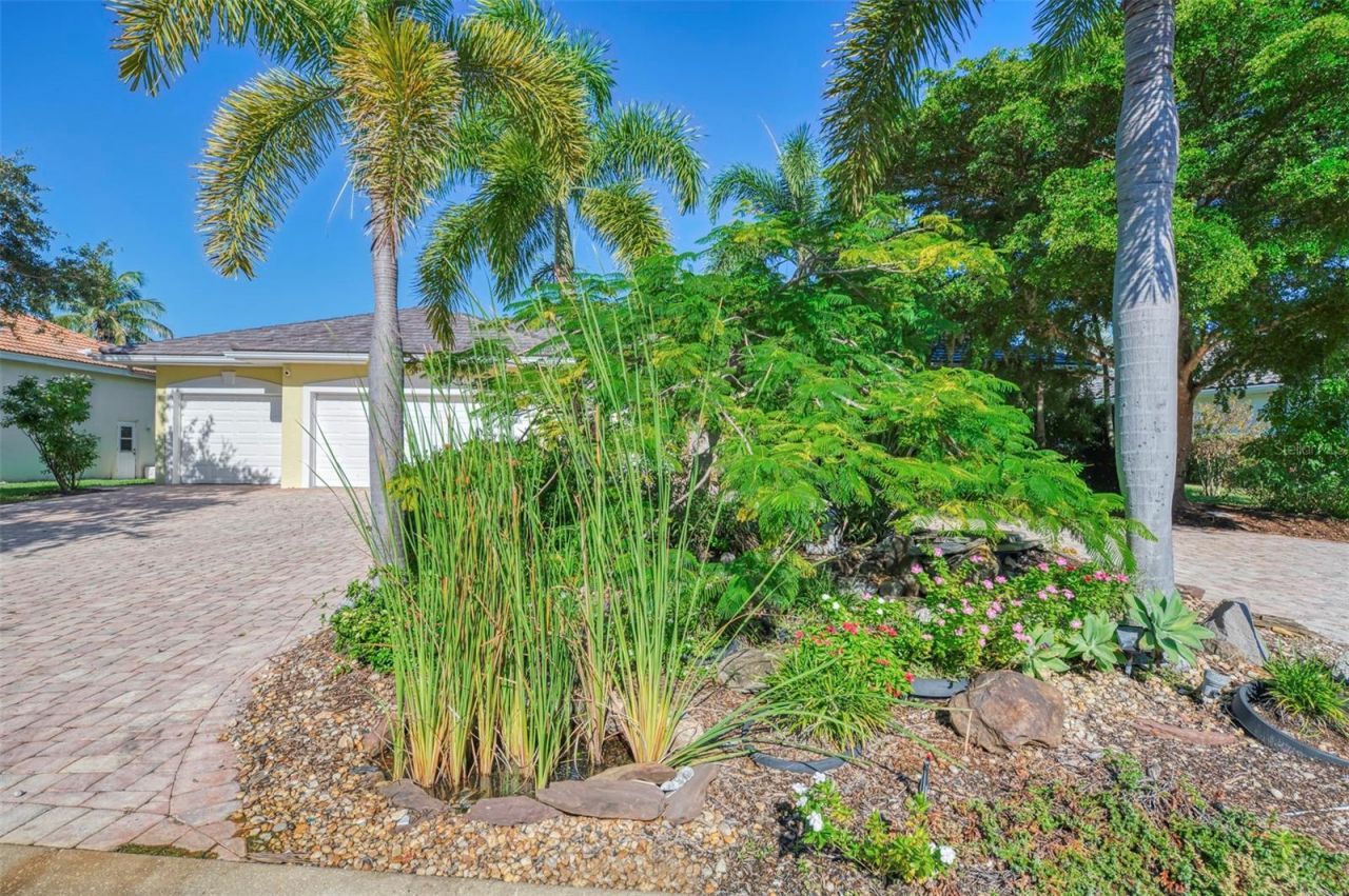 4708 Sweetmeadow Circle, Sarasota, FL 34238 Photo