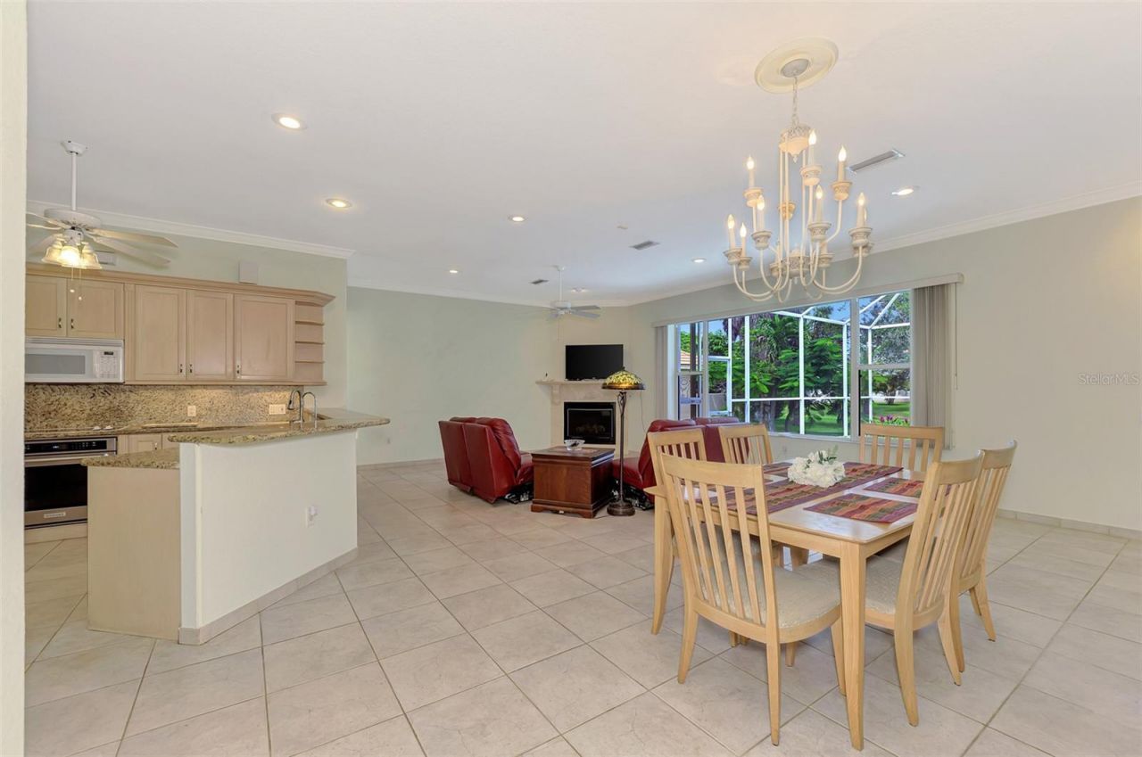 4708 Sweetmeadow Circle, Sarasota, FL 34238 Photo