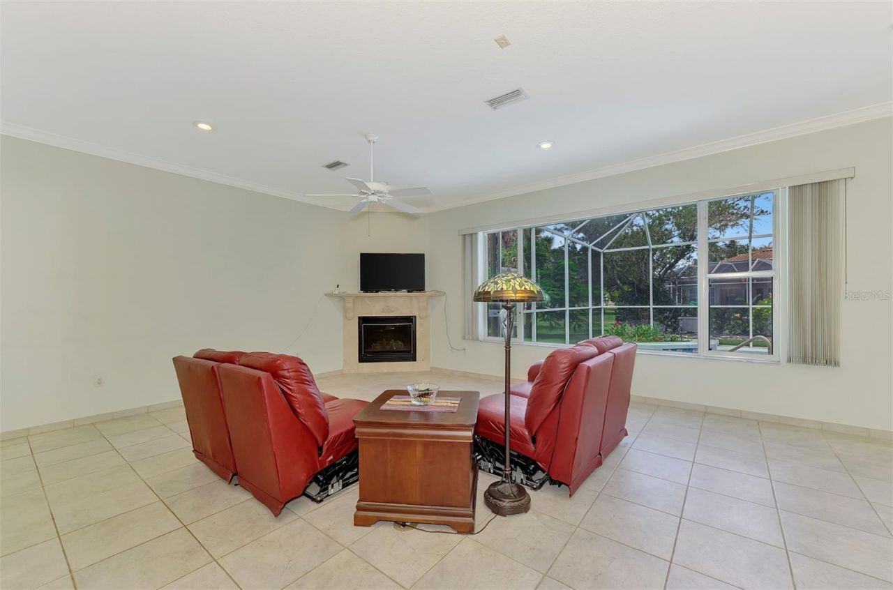 4708 Sweetmeadow Circle, Sarasota, FL 34238 Photo
