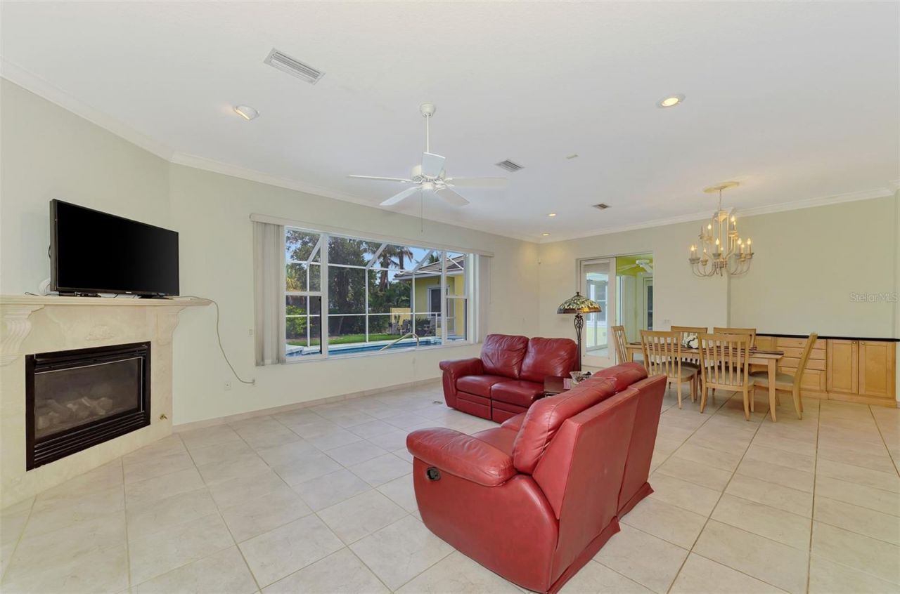4708 Sweetmeadow Circle, Sarasota, FL 34238 Photo