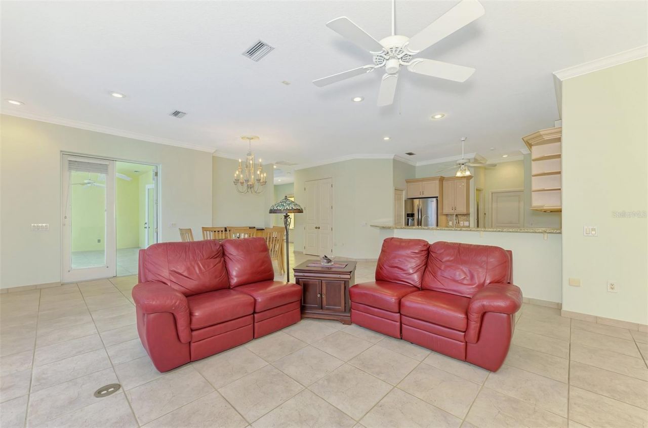 4708 Sweetmeadow Circle, Sarasota, FL 34238 Photo