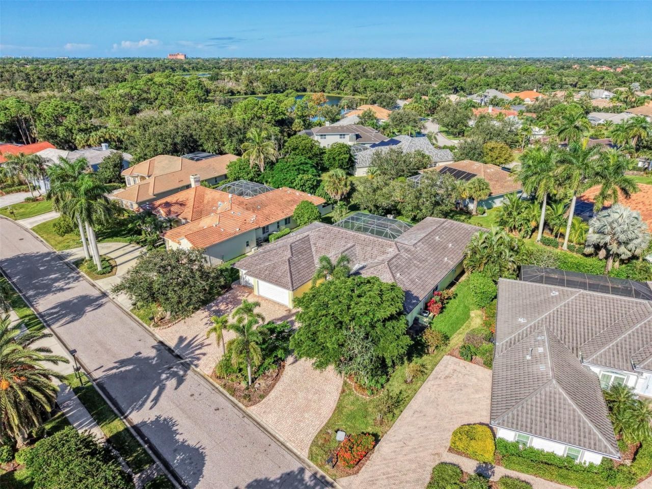 4708 Sweetmeadow Circle, Sarasota, FL 34238 Photo