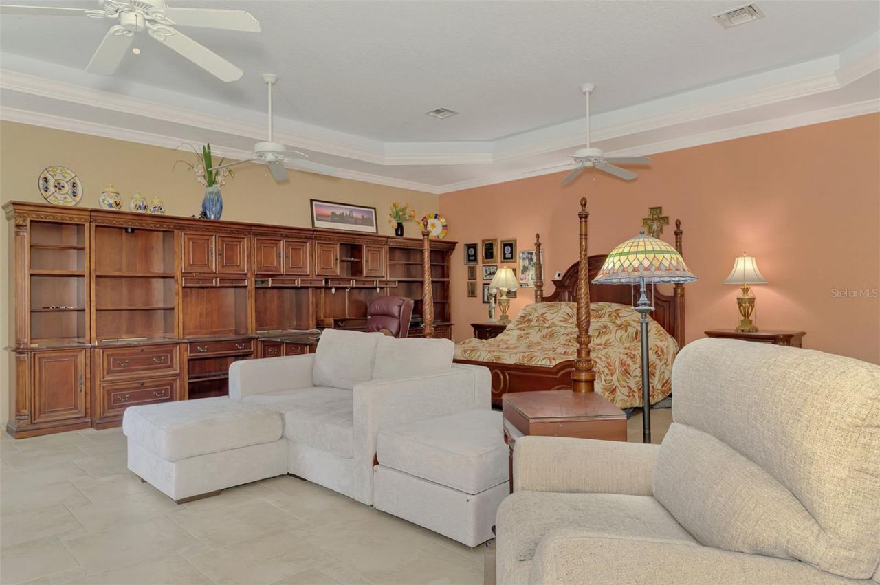 4708 Sweetmeadow Circle, Sarasota, FL 34238 Photo