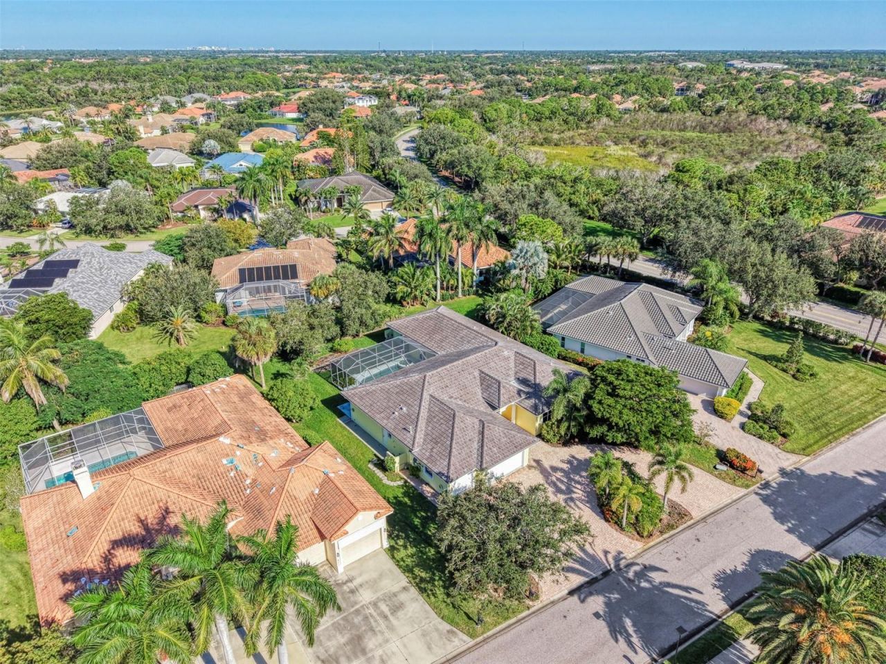 4708 Sweetmeadow Circle, Sarasota, FL 34238 Photo