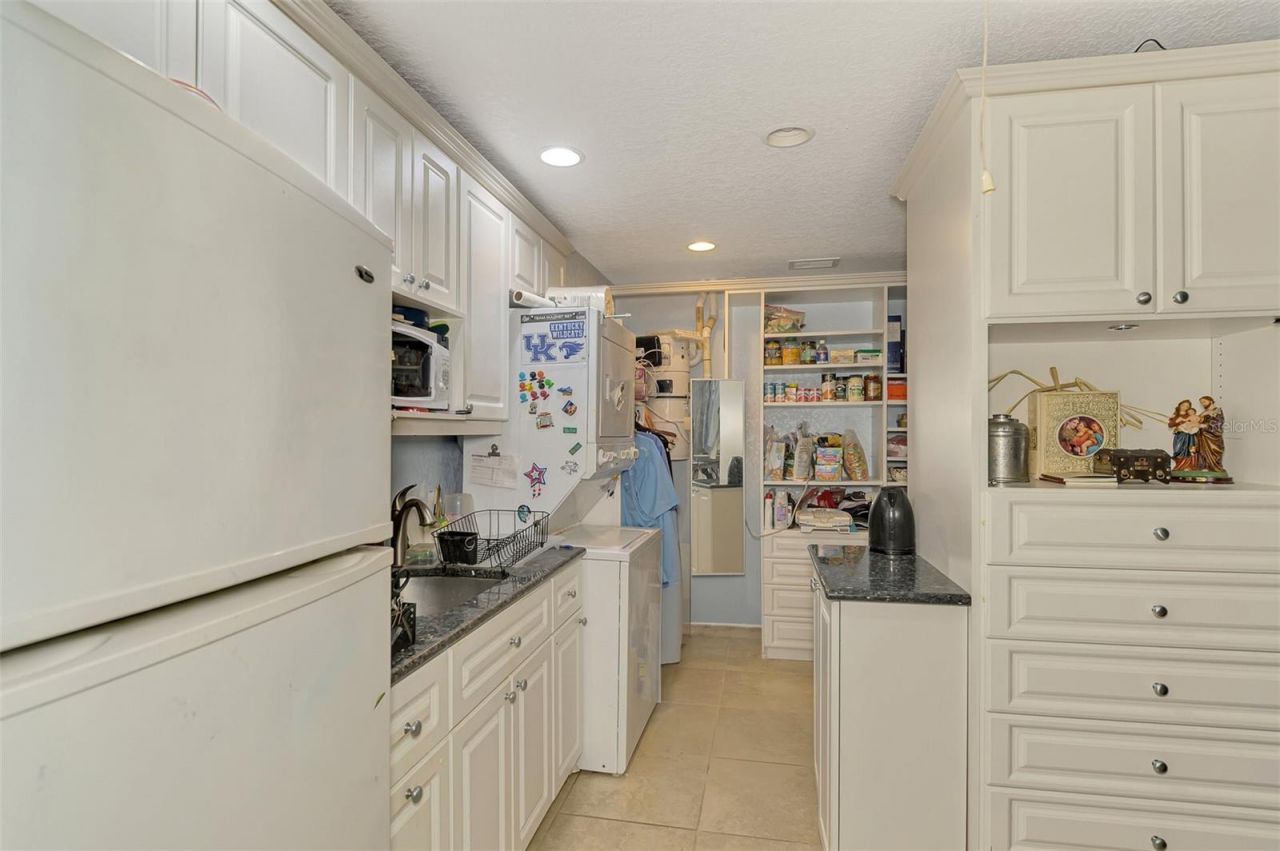 4708 Sweetmeadow Circle, Sarasota, FL 34238 Photo