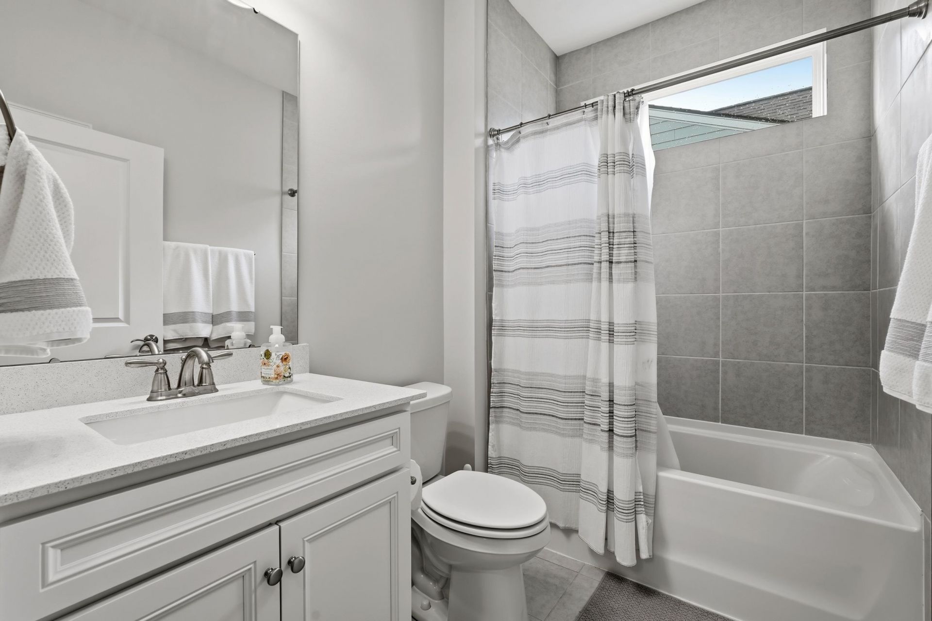 1246 Tarisa Ave.  Photo 21