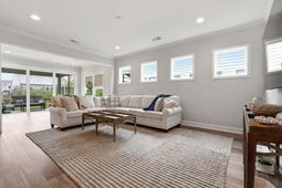 1246 Tarisa Ave.  photo 4