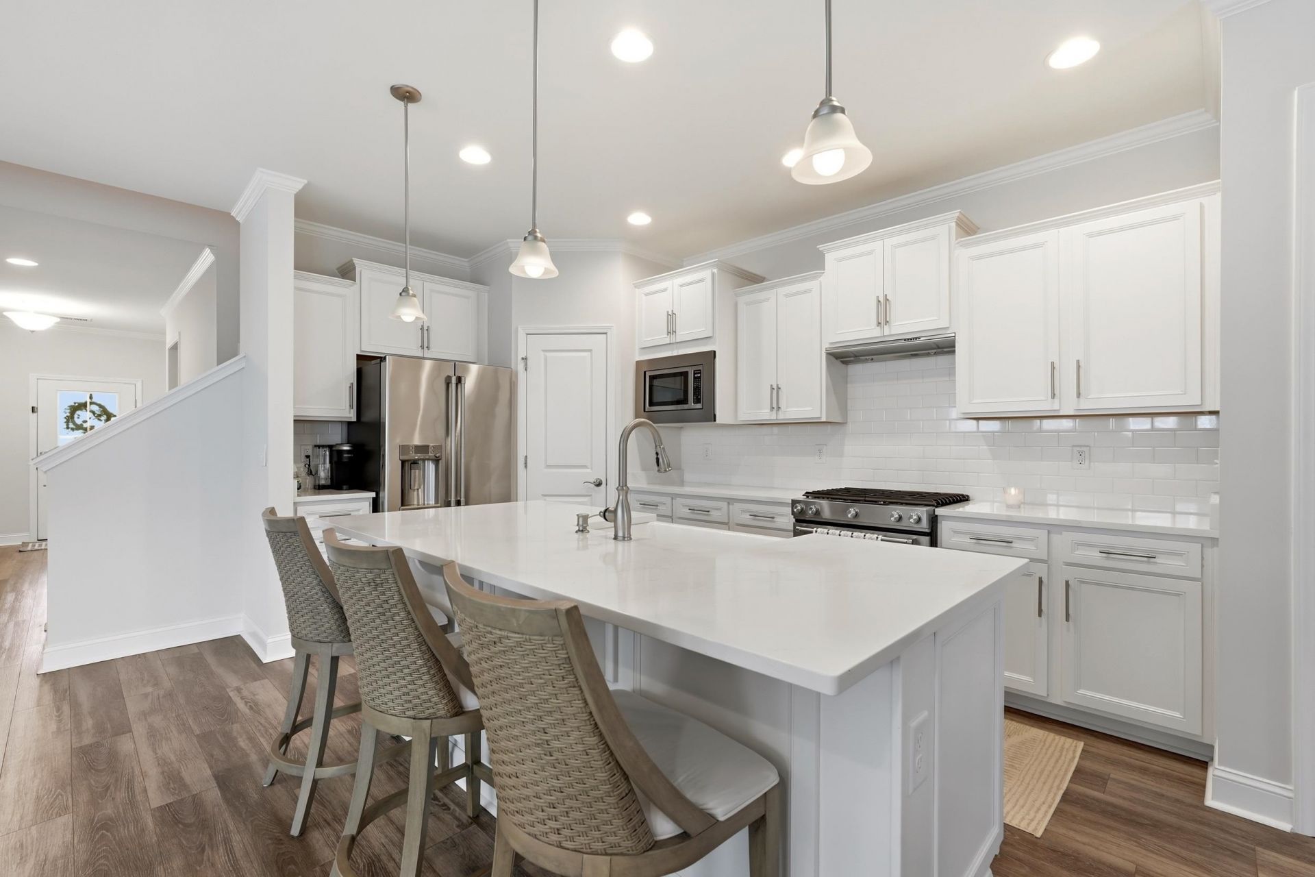 1246 Tarisa Ave.  Photo 8