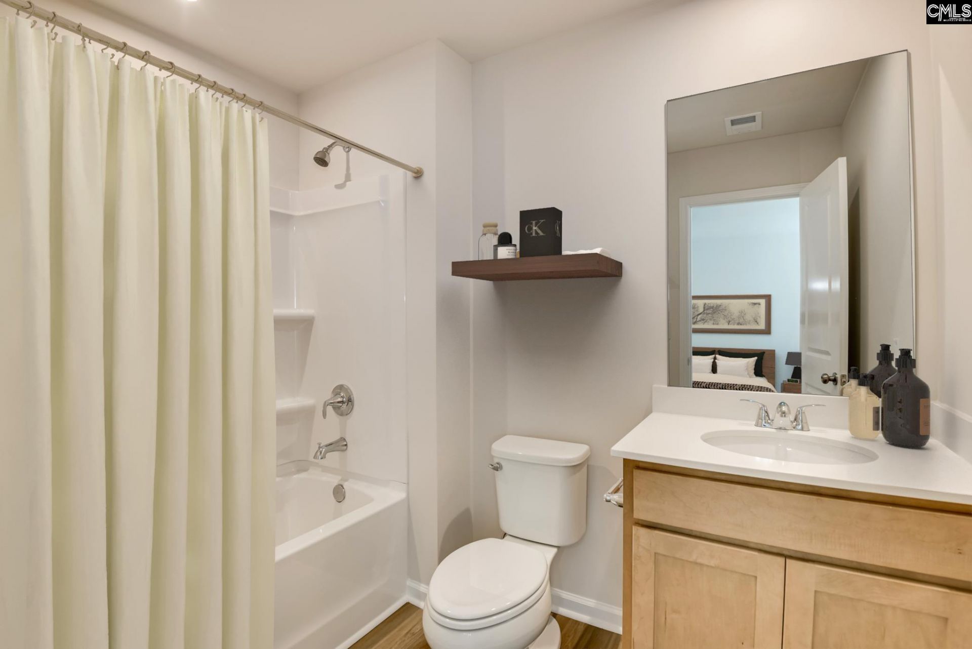 231 Kingfield Drive  Photo 29