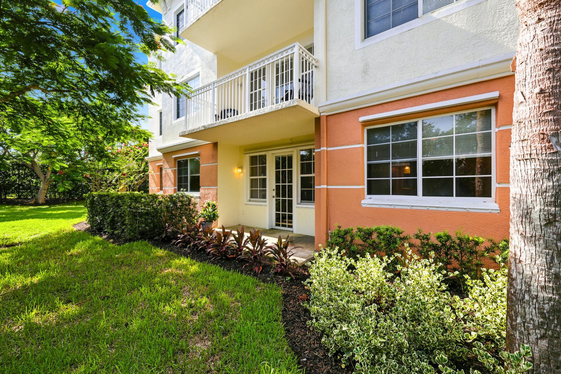 9857 Baywinds Drive, Unit 9112, West Palm Beach, FL 33411 Photo