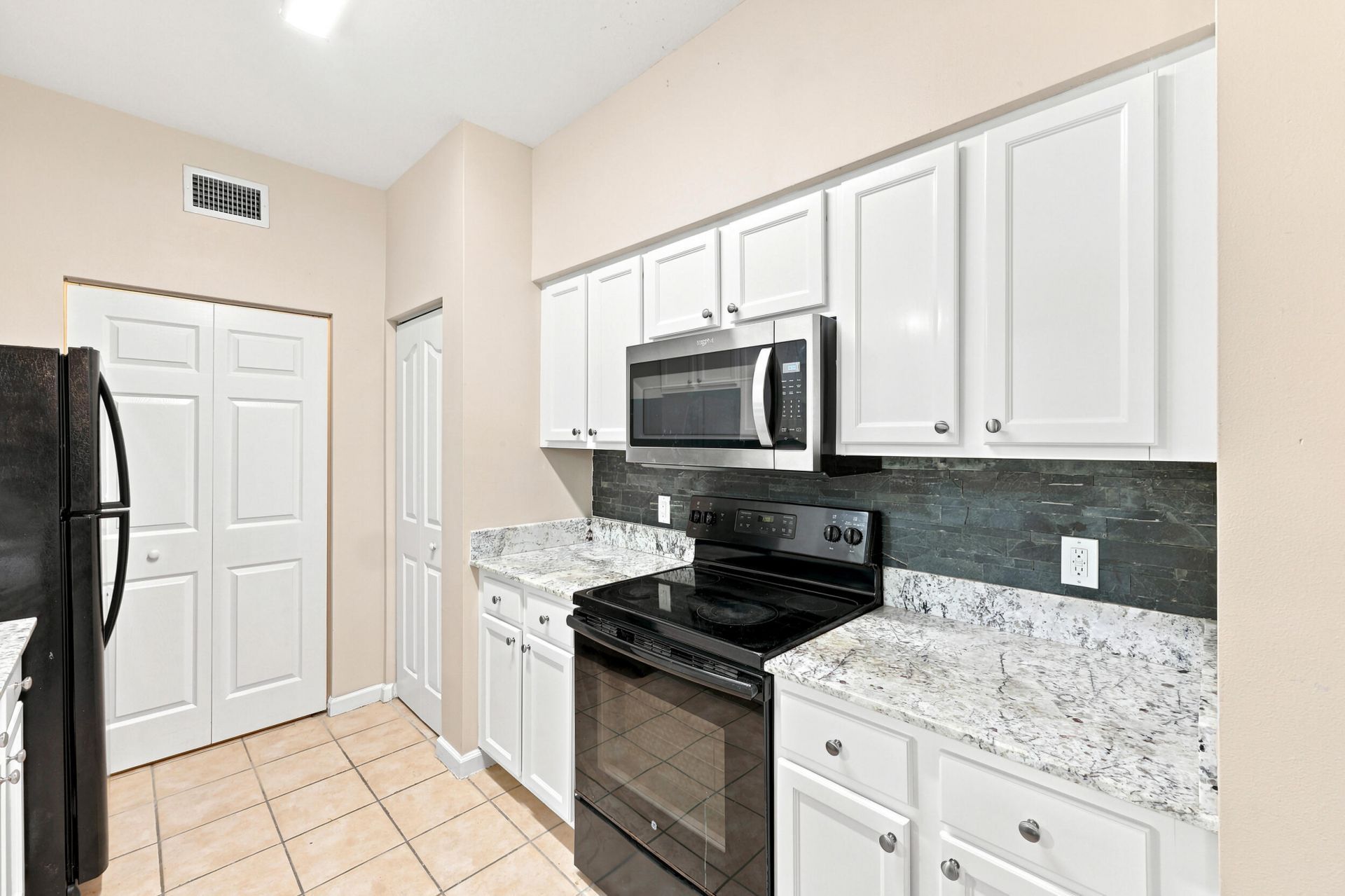 9857 Baywinds Drive, Unit 9112, West Palm Beach, FL 33411 Photo