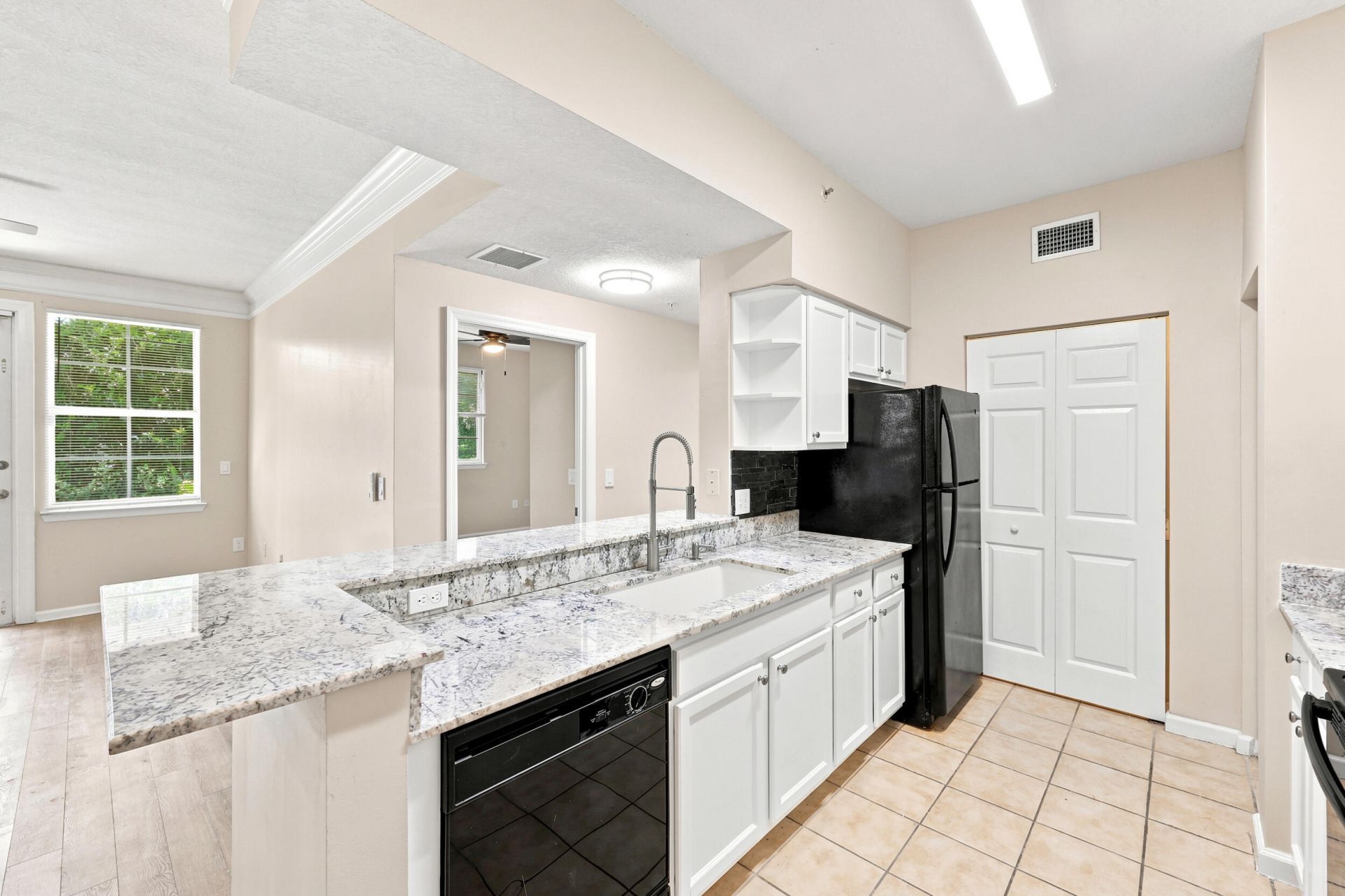 9857 Baywinds Drive, Unit 9112, West Palm Beach, FL 33411 Photo