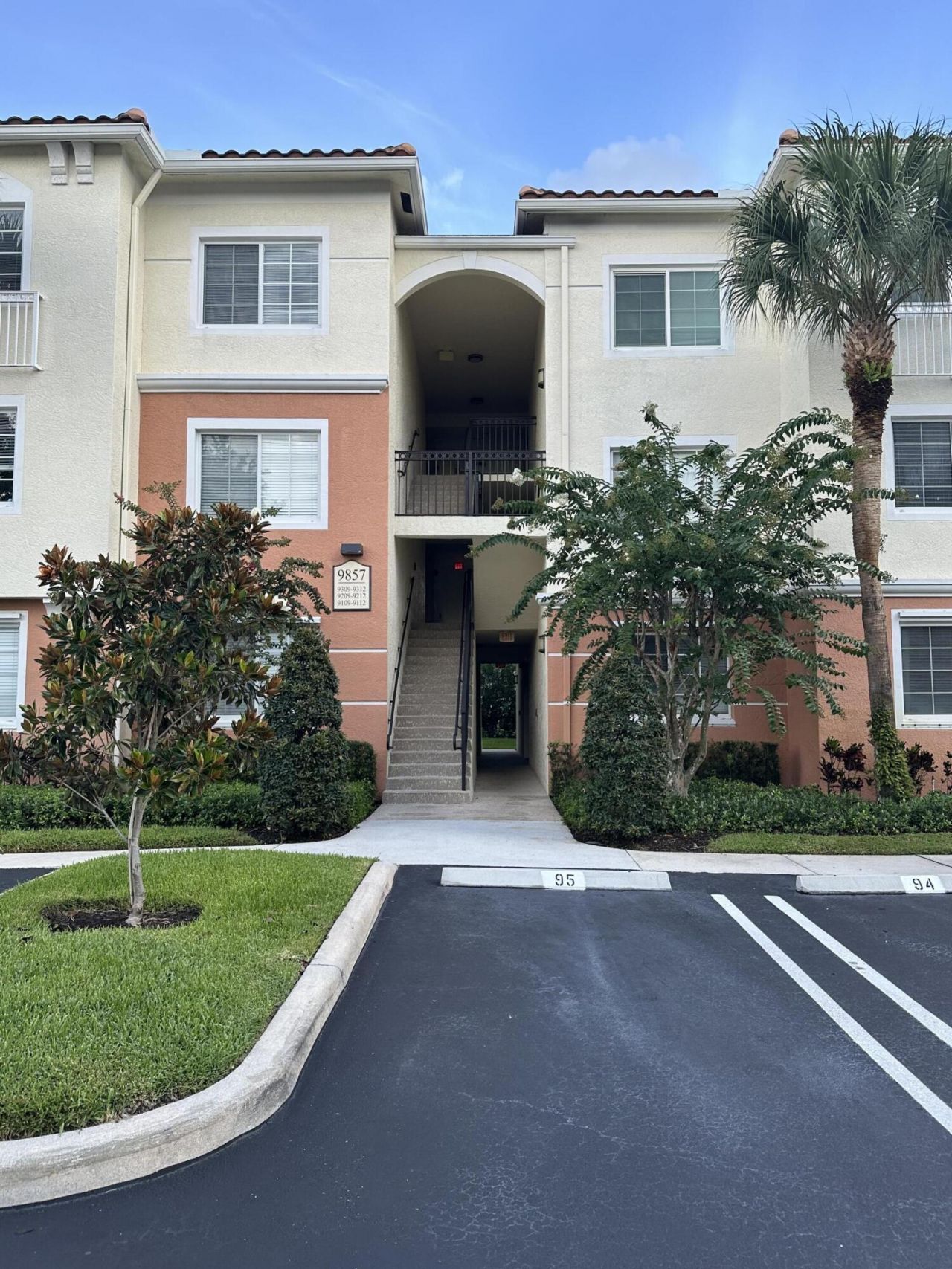 9857 Baywinds Drive, Unit 9112, West Palm Beach, FL 33411 Photo