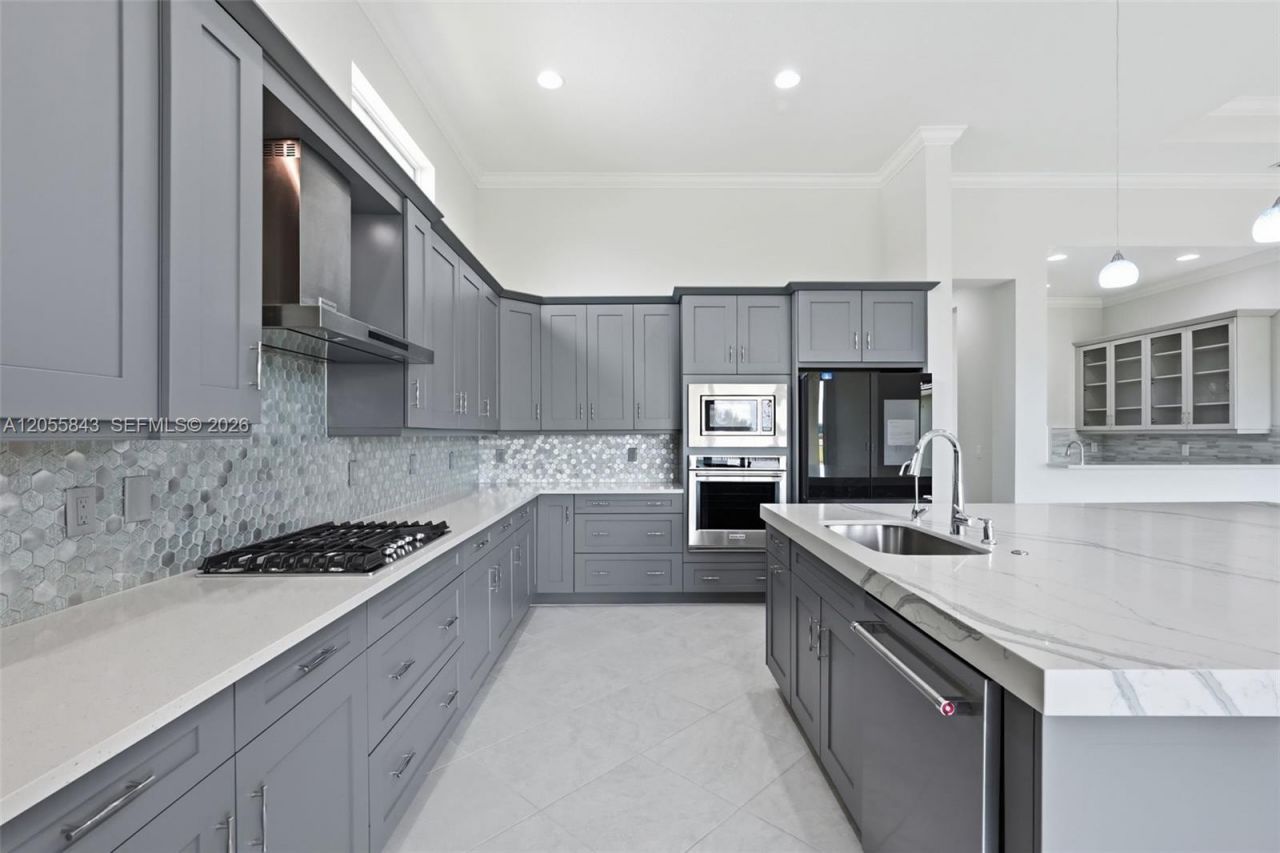 4662 Estates Cir, Westlake, FL 33470 Photo