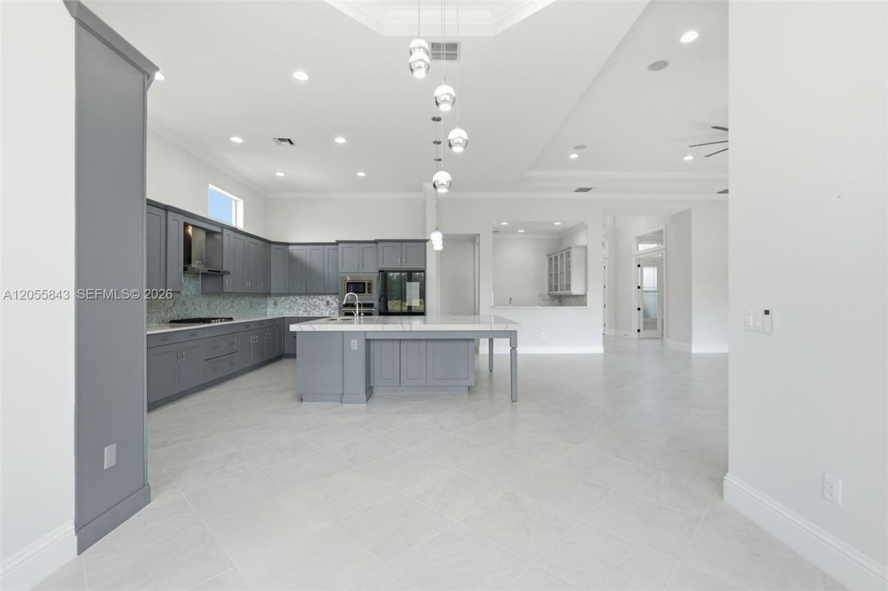 4662 Estates Cir, Westlake, FL 33470 Photo
