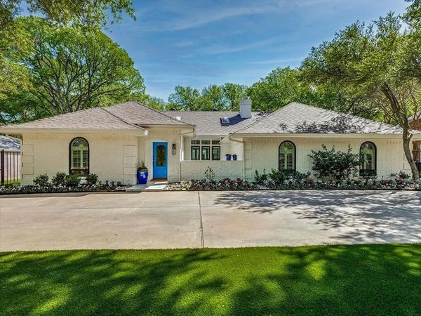 4133 Inwood Road , Fort Worth, TX 76109