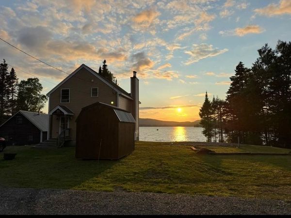 217 Beach Road, Pittsburg, NH 03592