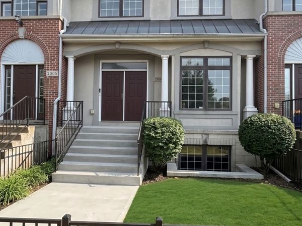 2005 Alta Vista Court, Unit 2005, Naperville, IL 60563