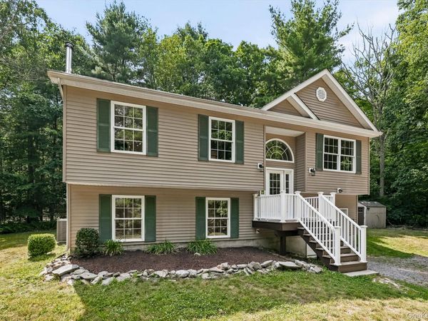 135 Old Forestburg Road, Sparrowbush, NY 12780