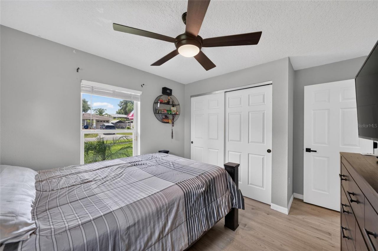 599 Magnolia Ridge Avenue , Tavares, FL 32778 Photo