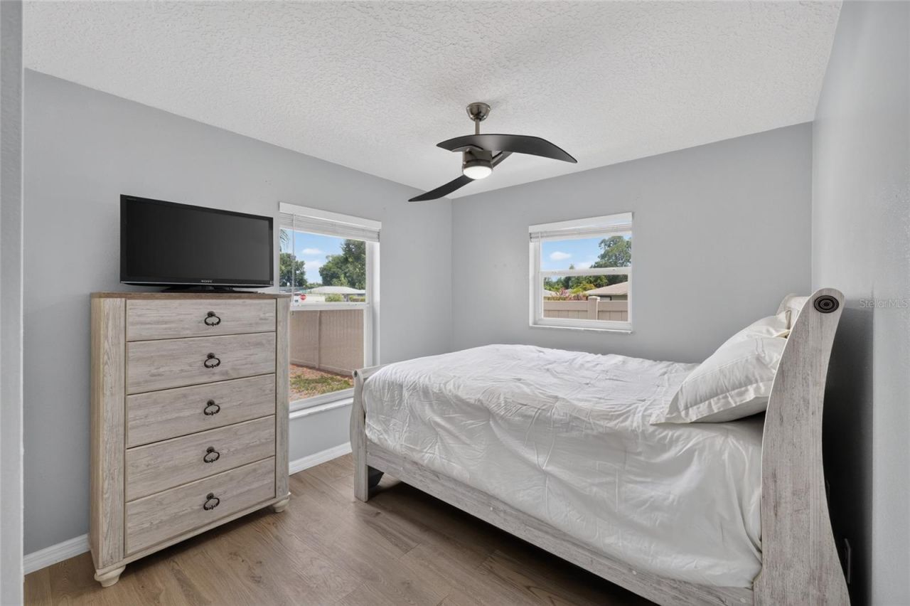 599 Magnolia Ridge Avenue , Tavares, FL 32778 Photo