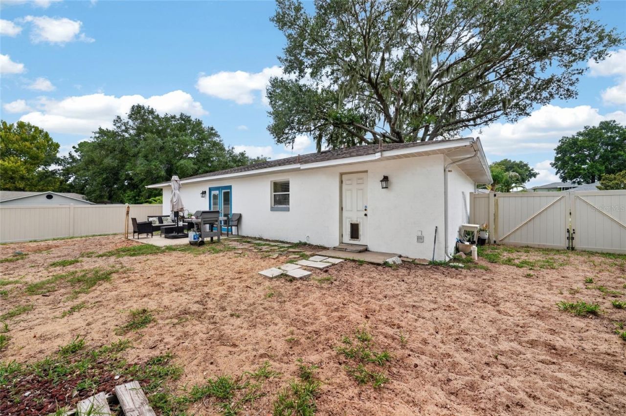 599 Magnolia Ridge Avenue , Tavares, FL 32778 Photo