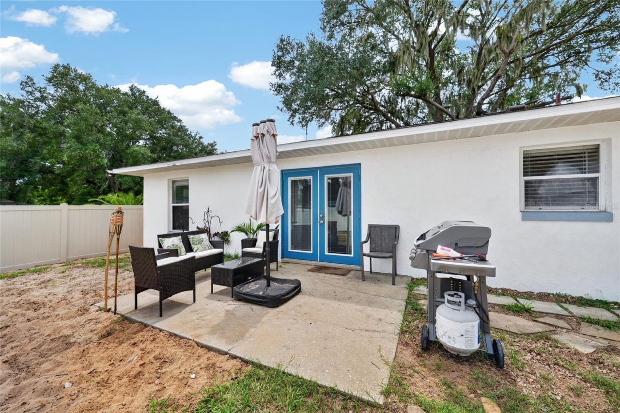 599 Magnolia Ridge Avenue , Tavares, FL 32778 Photo