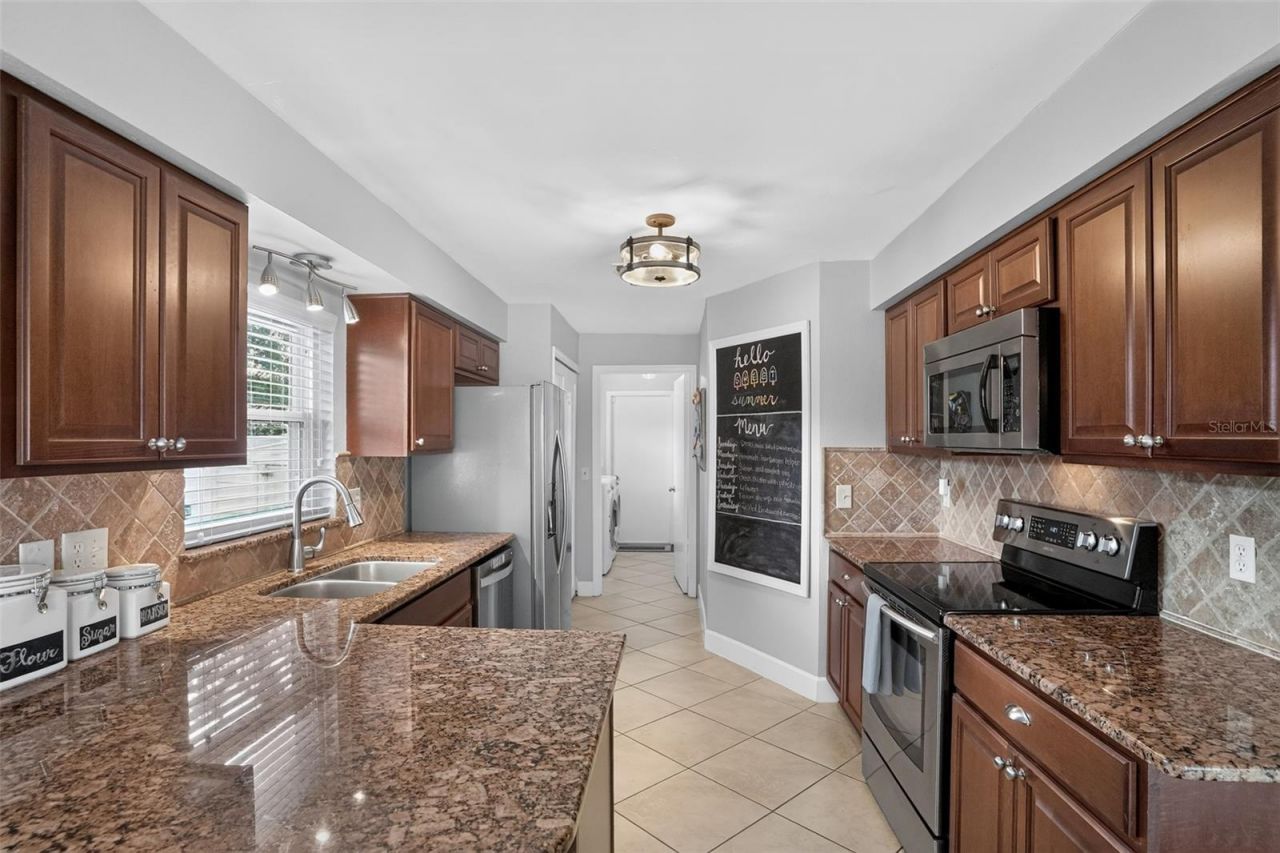 520 Astria Street , Altamonte Springs, FL 32701 Photo