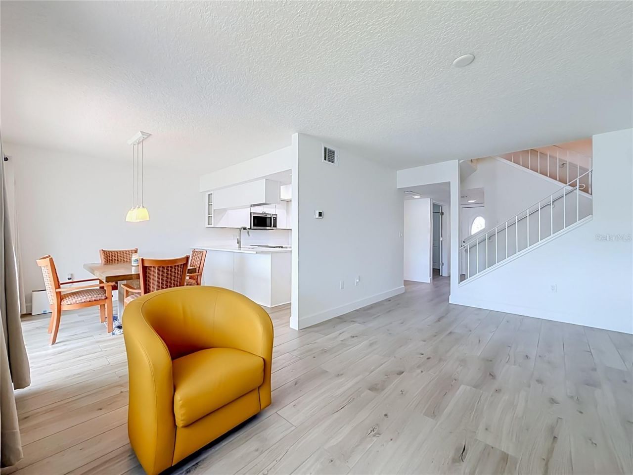 6537 Cape Hatteras Way Ne, Unit 2, Saint Petersburg, FL 33702 Photo