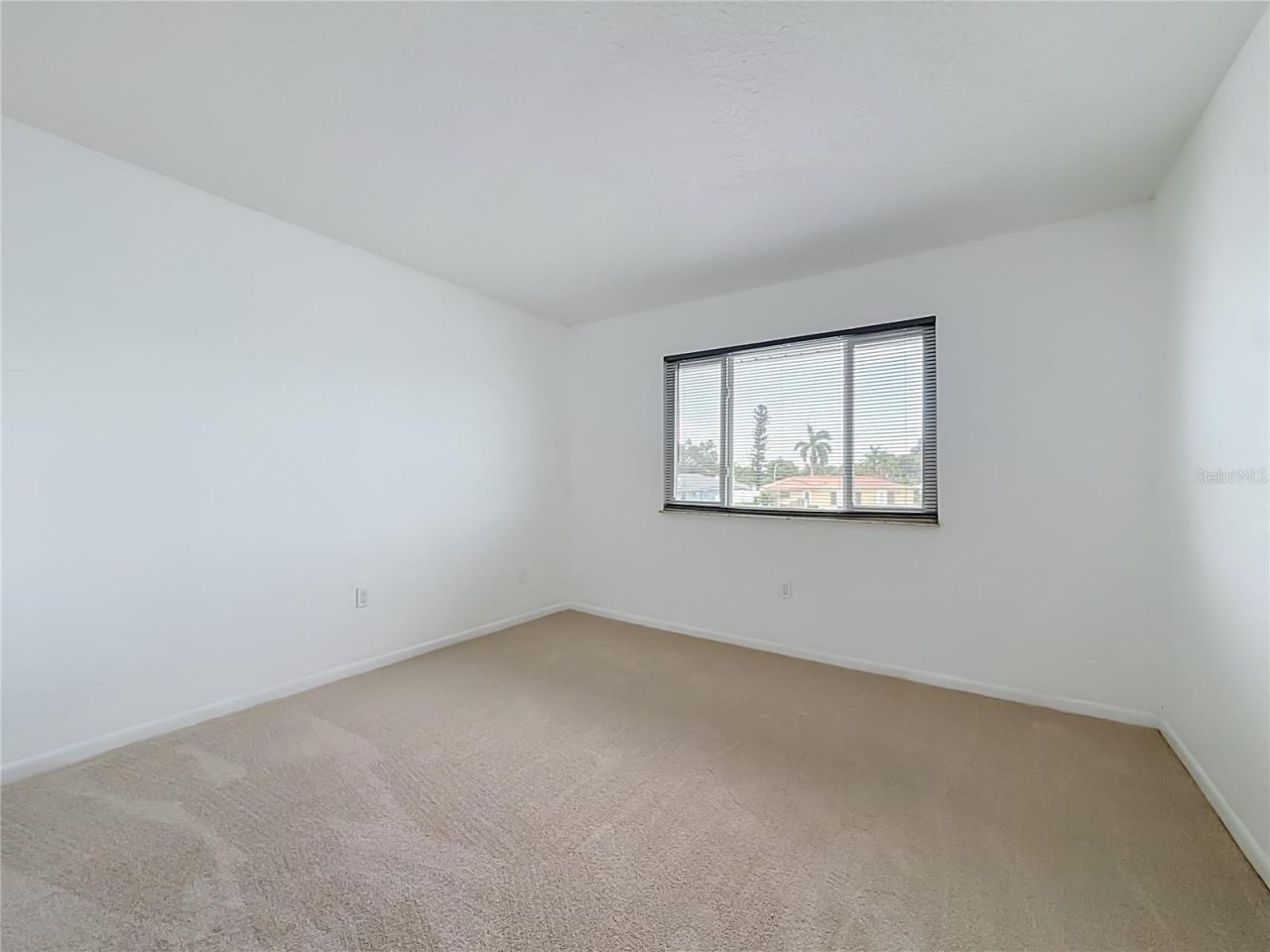 6537 Cape Hatteras Way Ne, Unit 2, Saint Petersburg, FL 33702 Photo