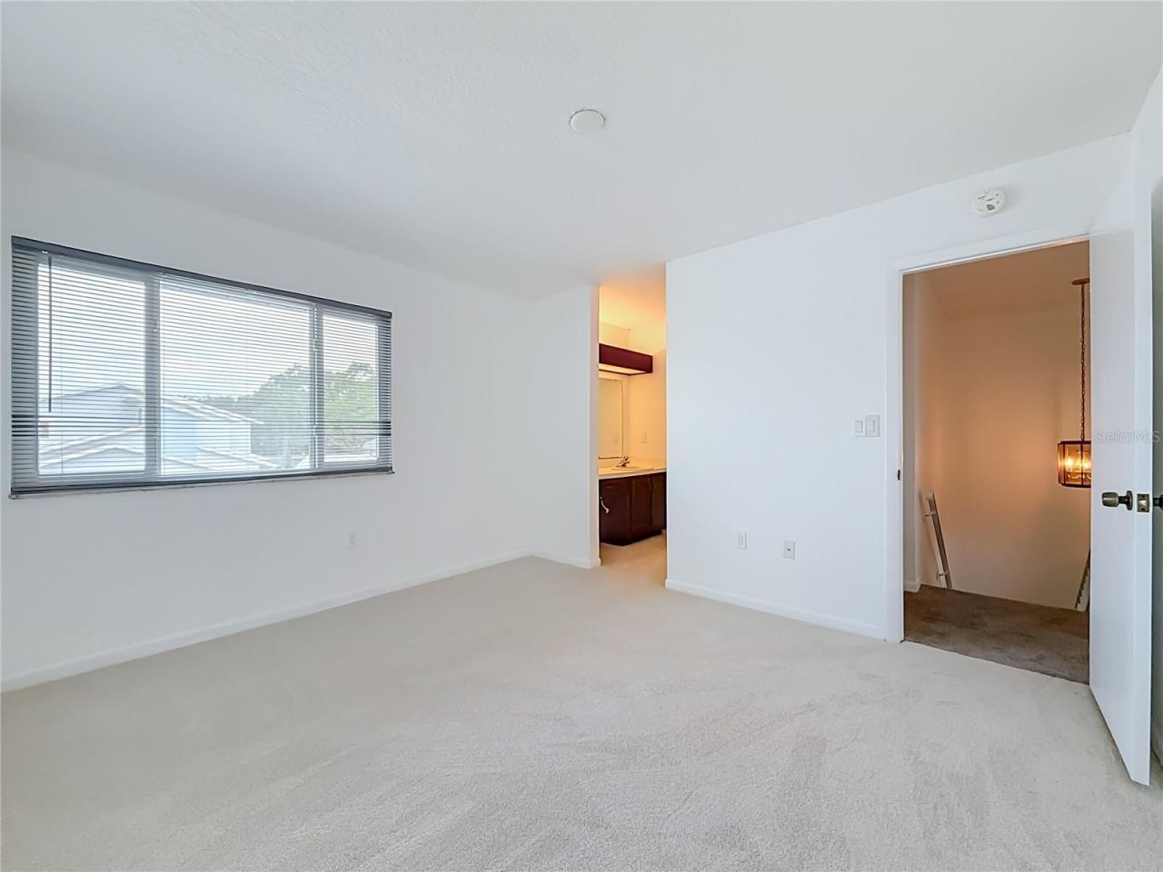 6537 Cape Hatteras Way Ne, Unit 2, Saint Petersburg, FL 33702 Photo