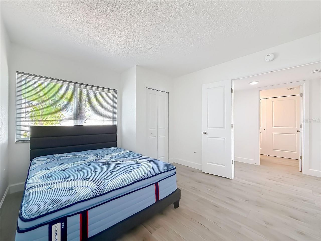 6537 Cape Hatteras Way Ne, Unit 2, Saint Petersburg, FL 33702 Photo