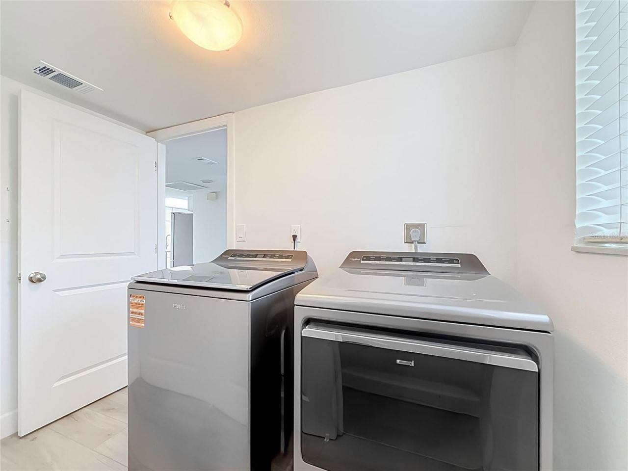 6537 Cape Hatteras Way Ne, Unit 2, Saint Petersburg, FL 33702 Photo