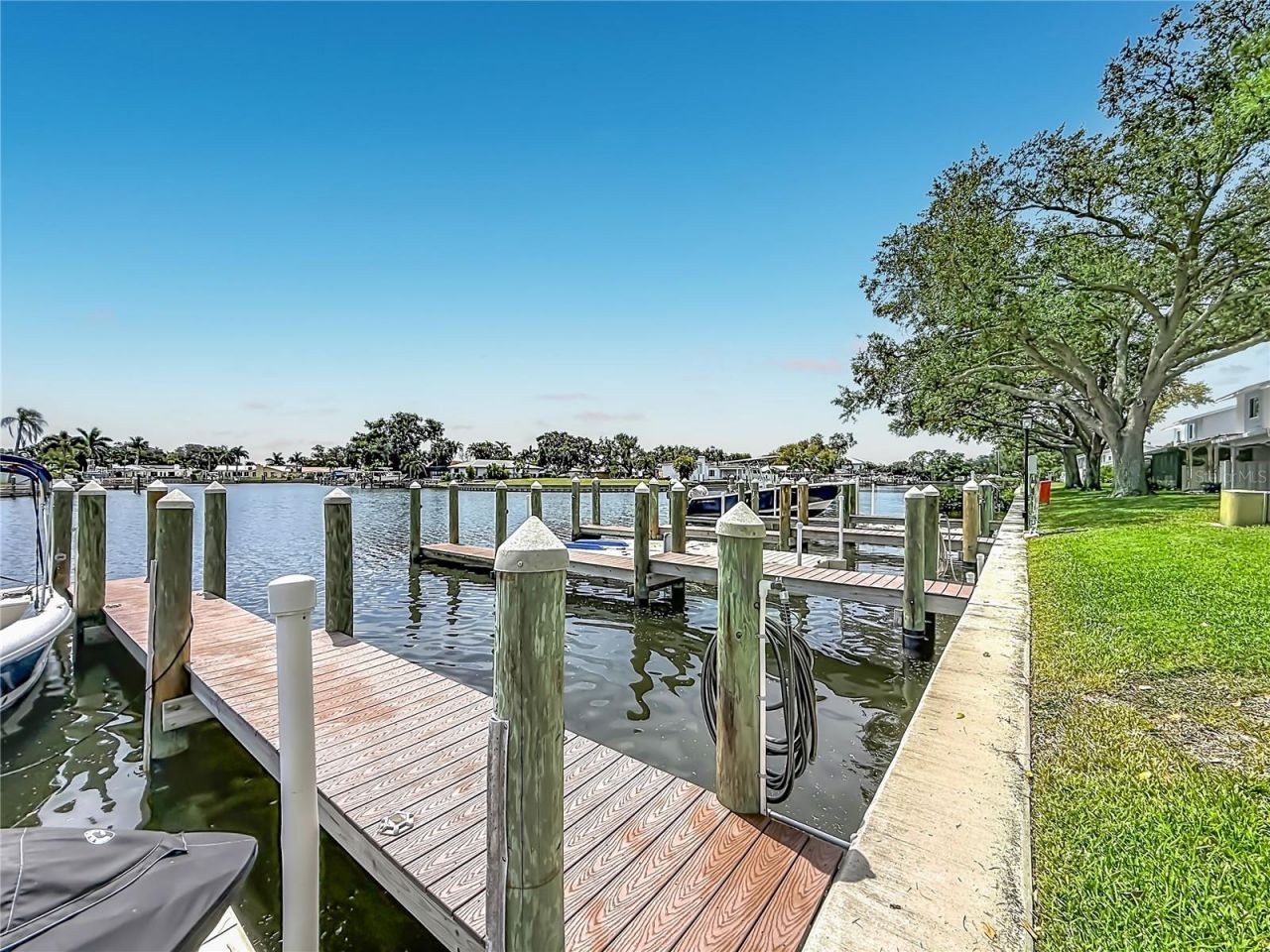 6537 Cape Hatteras Way Ne, Unit 2, Saint Petersburg, FL 33702 Photo