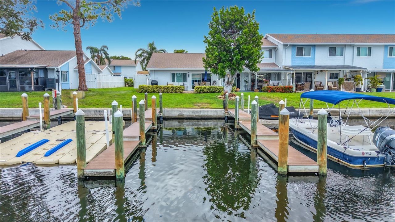 6537 Cape Hatteras Way Ne, Unit 2, Saint Petersburg, FL 33702 Photo