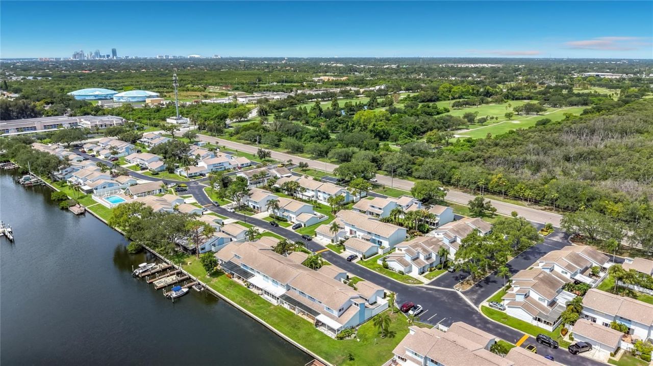 6537 Cape Hatteras Way Ne, Unit 2, Saint Petersburg, FL 33702 Photo