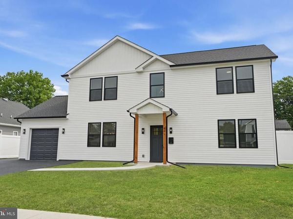 23 TEABERRY LANE, LEVITTOWN, PA 19054
