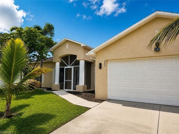 200 NW 7th TER , CAPE CORAL, FL 33993